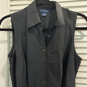 Ann Taylor black & blue pinstripe sleeveless collared & belted button down dress